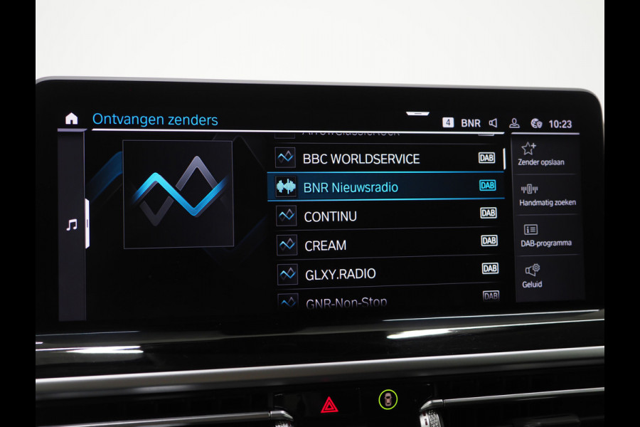 BMW X3 xDrive30e LCI 292PK | Leder | Sportstoelen | 360 | Stoelverwarming | DAB | Carplay