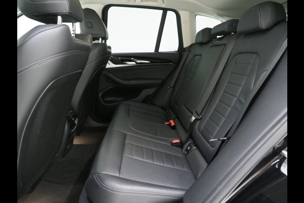 BMW X3 xDrive30e LCI 292PK | Leder | Sportstoelen | 360 | Stoelverwarming | DAB | Carplay