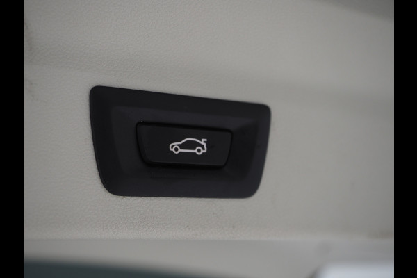 BMW X3 xDrive30e LCI 292PK | Leder | Sportstoelen | 360 | Stoelverwarming | DAB | Carplay