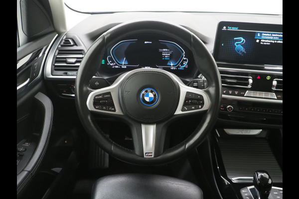 BMW X3 xDrive30e LCI 292PK | Leder | Sportstoelen | 360 | Stoelverwarming | DAB | Carplay