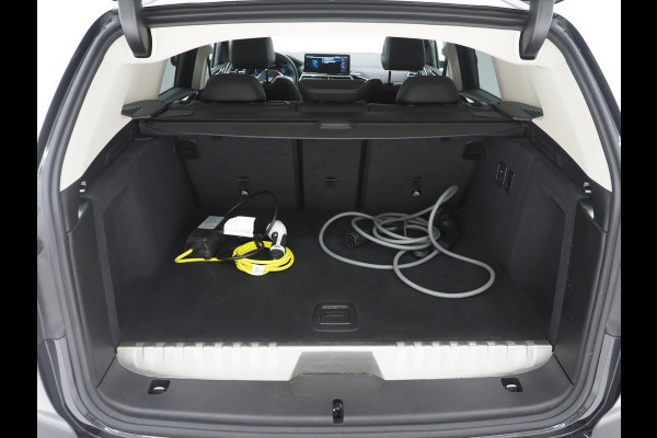 BMW X3 xDrive30e LCI 292PK | Leder | Sportstoelen | 360 | Stoelverwarming | DAB | Carplay