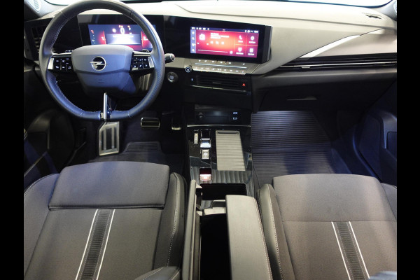 Opel Astra 1.2 GS Line Automaat Opel Astra 1.2 GS Line | Climate control | Adaptive cruise control | LED | Voorstoelen verwarmd | Stuurwiel verwarmd | Achteruitrij camera 360* | Sfeer verlichting | Apple carplay/ Andriod auto