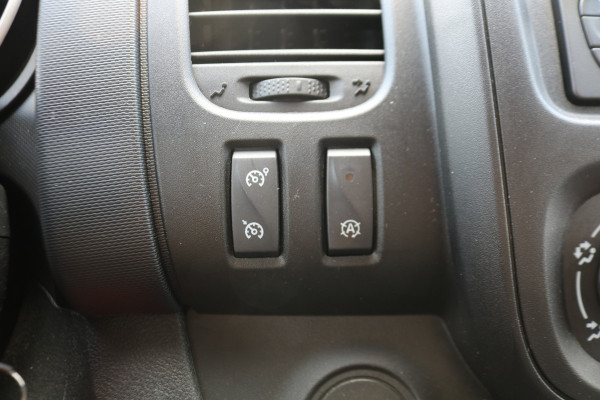 Renault Trafic 2.0 dCi 120pk L1 H1 Comfort Airco Trekhaak