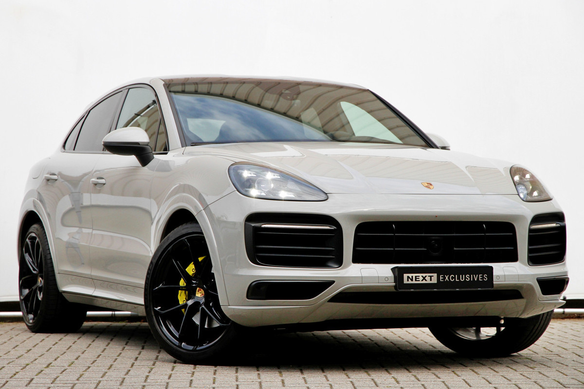 Porsche Cayenne Coupé 3.0 E-Hybrid | BTW | Sport Chrono | Achteras | Carbon Porsche Cayenne Coupé 3.0 E-Hybrid | BTW | Sport Chrono | Achteras | Carbon
