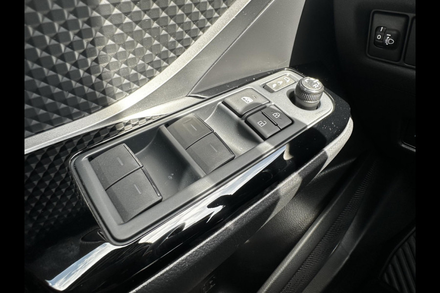 Toyota C-HR 1.8 Hybrid GR-Sport | CARPLAY&ANDROID AUTO | CAMERA | ADAPTIVE CRUISE CONTROL |