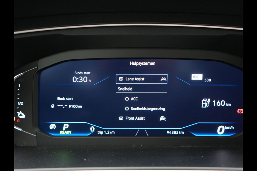Volkswagen Tiguan 1.4 TSI eHybrid Life Plug In Hybrid 245pk Dealer O.H PHEV | Trekhaak Af Fabriek | Panodak | Adaptive Cruise | Camera | Sportstoelen Verwarmd | Navigatie | Stuurverwarming | Virtual | DAB |