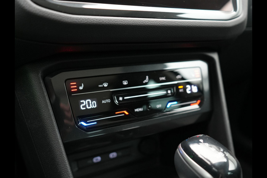 Volkswagen Tiguan 1.4 TSI eHybrid Life Plug In Hybrid 245pk Dealer O.H PHEV | Trekhaak Af Fabriek | Panodak | Adaptive Cruise | Camera | Sportstoelen Verwarmd | Navigatie | Stuurverwarming | Virtual | DAB |