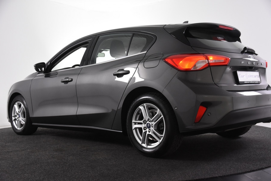 Ford Focus EcoBoost Titanium *Automaat*Navigatie*Parkassist*