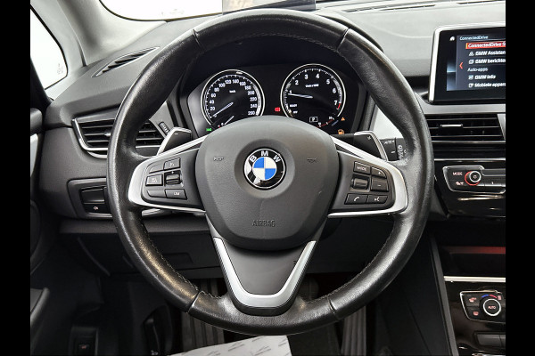 BMW 2 Serie Active Tourer 220i Executive | 192 PK | StoelverW | TrekH | Head up | AchterCAM | Cruise contl | Dealr ondH | Climate