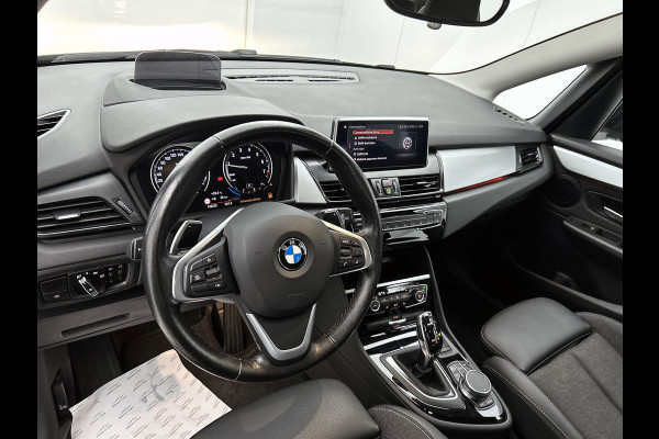 BMW 2 Serie Active Tourer 220i Executive | 192 PK | StoelverW | TrekH | Head up | AchterCAM | Cruise contl | Dealr ondH | Climate