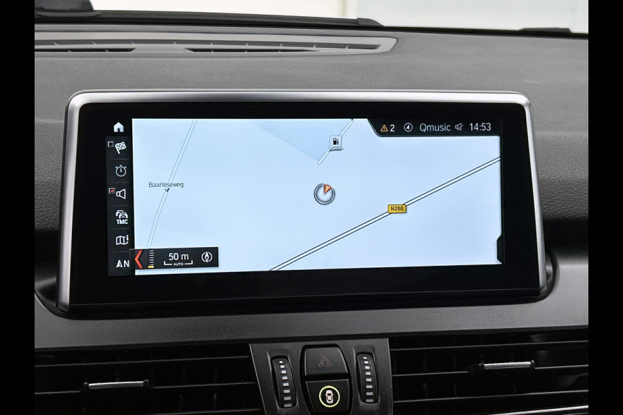 BMW 2 Serie Active Tourer 220i Executive | 192 PK | StoelverW | TrekH | Head up | AchterCAM | Cruise contl | Dealr ondH | Climate