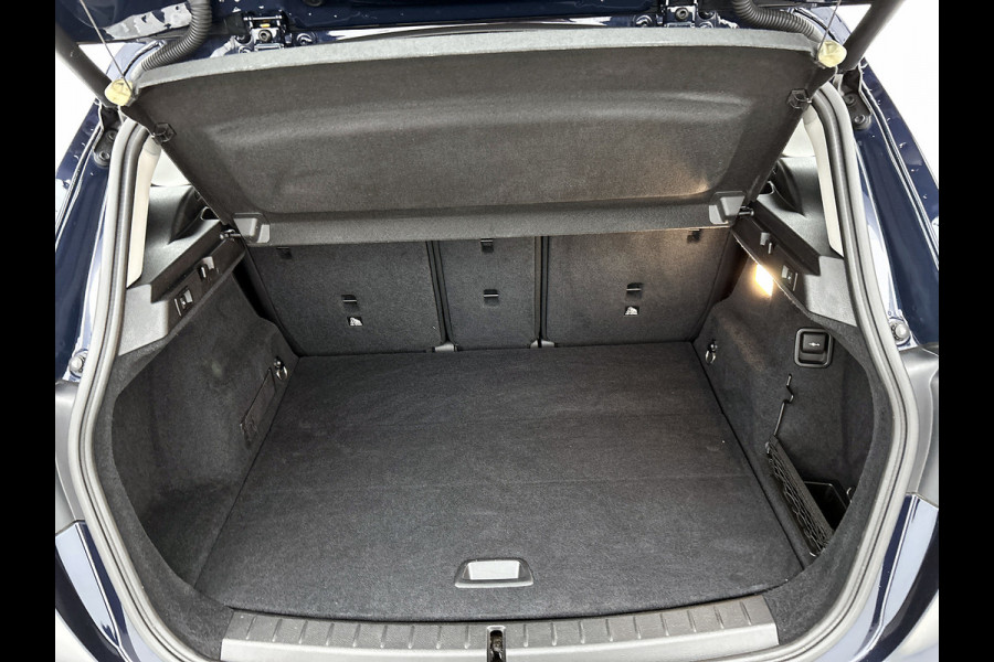 BMW 2 Serie Active Tourer 220i Executive | 192 PK | StoelverW | TrekH | Head up | AchterCAM | Cruise contl | Dealr ondH | Climate