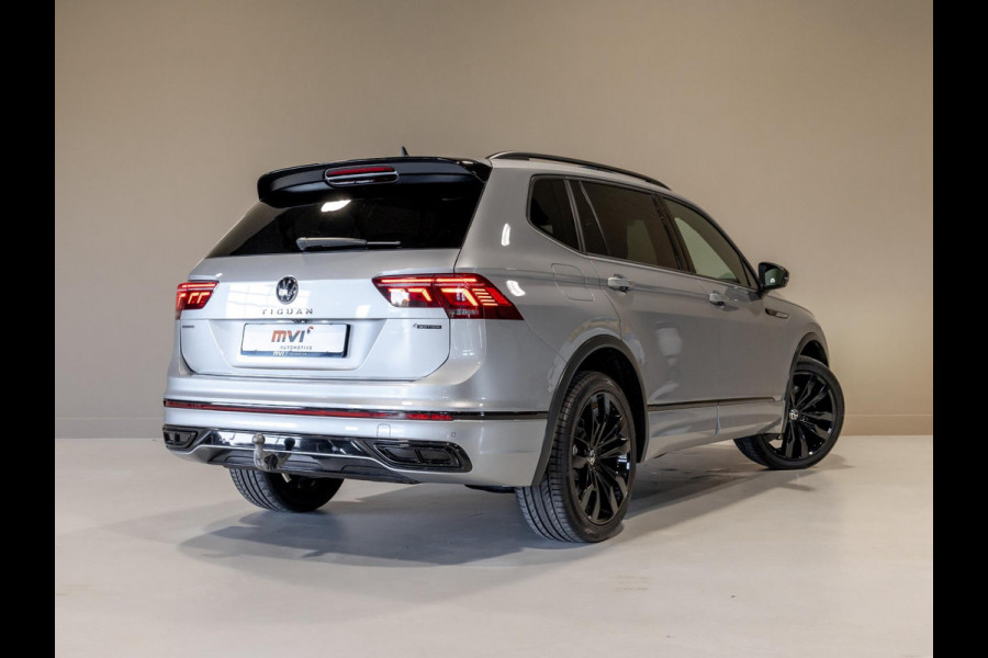 Volkswagen Tiguan Allspace 2.0 TSI R-Line 4Motion Business+ 7 Persoons / 190pk / Trekhaak / Panorama dak /