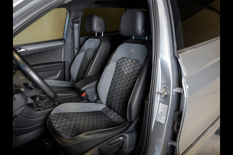 Volkswagen Tiguan Allspace 2.0 TSI R-Line 4Motion Business+ 7 Persoons / 190pk / Trekhaak / Panorama dak /
