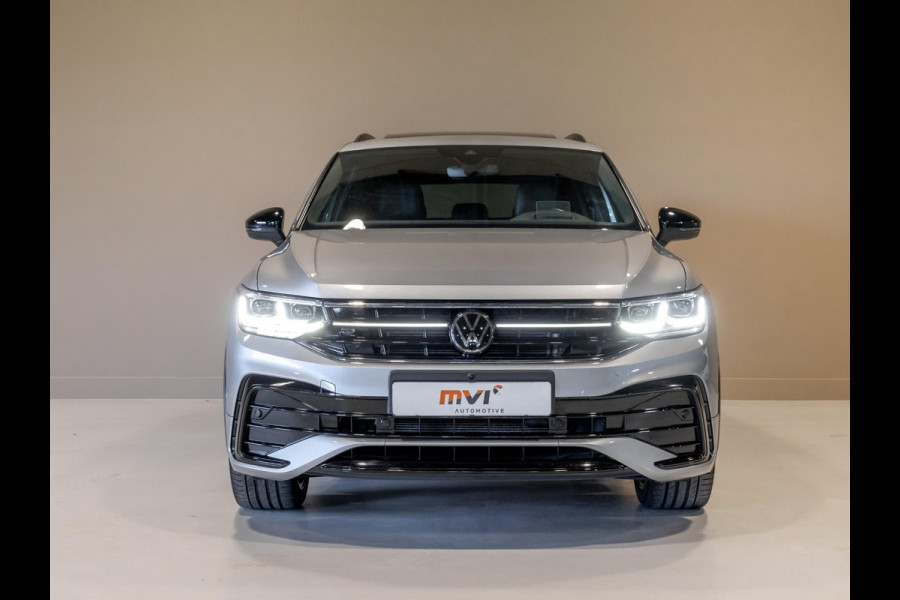 Volkswagen Tiguan Allspace 2.0 TSI R-Line 4Motion Business+ 7 Persoons / 190pk / Trekhaak / Panorama dak /