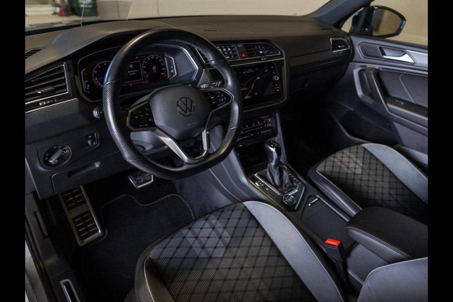 Volkswagen Tiguan Allspace 2.0 TSI R-Line 4Motion Business+ 7 Persoons / 190pk / Trekhaak / Panorama dak /