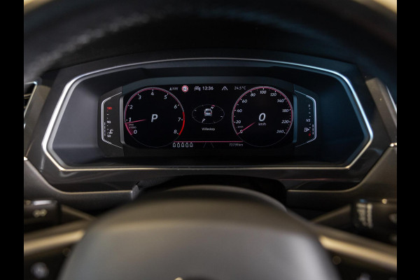 Volkswagen Tiguan Allspace 2.0 TSI R-Line 4Motion Business+ 7 Persoons / 190pk / Trekhaak / Panorama dak /