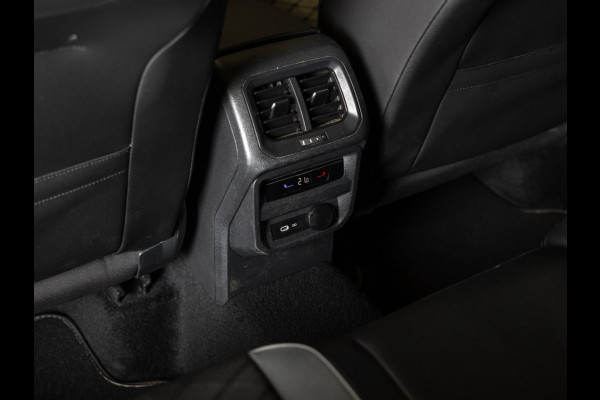 Volkswagen Tiguan Allspace 2.0 TSI R-Line 4Motion Business+ 7 Persoons / 190pk / Trekhaak / Panorama dak /