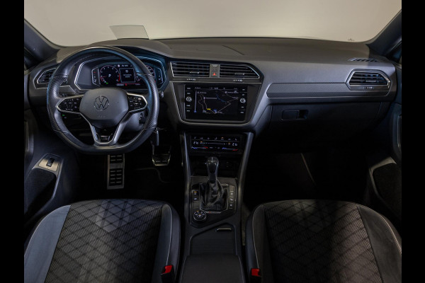 Volkswagen Tiguan Allspace 2.0 TSI R-Line 4Motion Business+ 7 Persoons / 190pk / Trekhaak / Panorama dak /