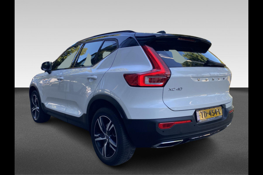 Volvo XC40 2.0 T4 R-Design | elektrisch wegklapbare trekhaak