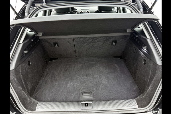 Audi A3 Sportback 1.5 TFSI CoD Sport Lease Edition (NAVIGATIE, CLIMA, STOELVERWARMING, PARKEERSENSOREN, GOED ONDERHOUDEN)