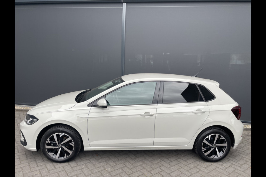 Volkswagen Polo 1.0 TSI Life Edition Airco - Achteruitrijcamera - Parkeersensoren achter - Stuur leder - Multifunctioneel stuurwiel - Cruise control - Climate control - Stoelverwarming - Apple carplay -