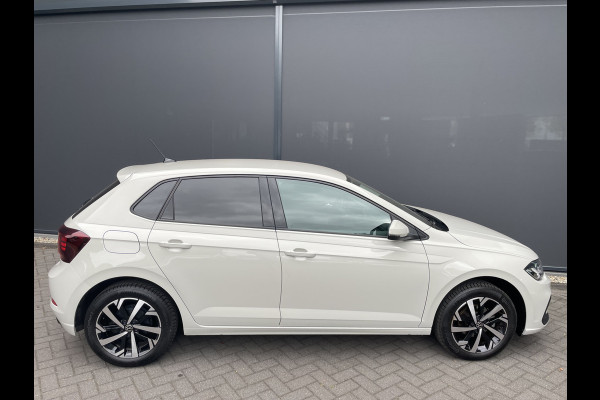 Volkswagen Polo 1.0 TSI Life Edition Airco - Achteruitrijcamera - Parkeersensoren achter - Stuur leder - Multifunctioneel stuurwiel - Cruise control - Climate control - Stoelverwarming - Apple carplay -