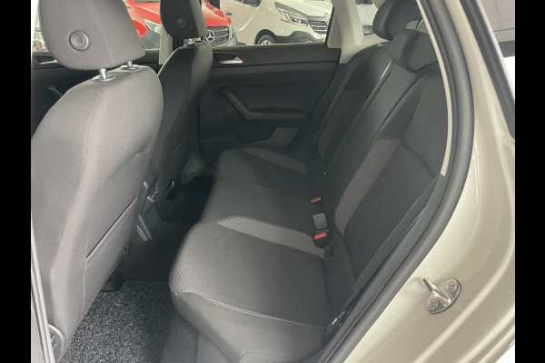 Volkswagen Polo 1.0 TSI Life Edition Airco - Achteruitrijcamera - Parkeersensoren achter - Stuur leder - Multifunctioneel stuurwiel - Cruise control - Climate control - Stoelverwarming - Apple carplay -