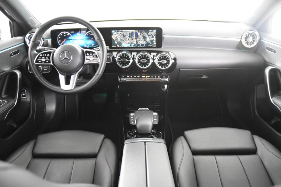 Mercedes-Benz A-Klasse 250 e *1ste Eigenaar*Leer*Ambiente*Full Dashboard*