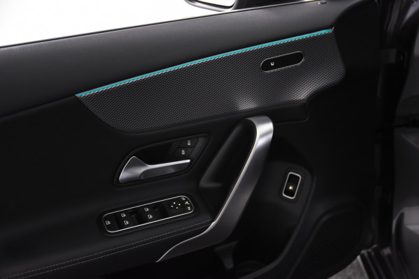 Mercedes-Benz A-Klasse 250 e *1ste Eigenaar*Leer*Ambiente*Full Dashboard*
