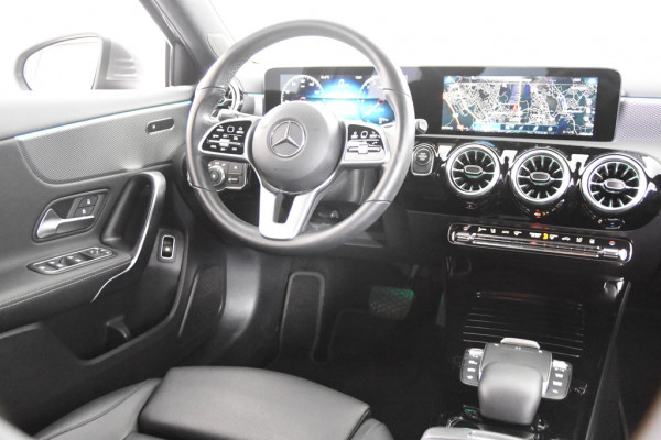 Mercedes-Benz A-Klasse 250 e *1ste Eigenaar*Leer*Ambiente*Full Dashboard*