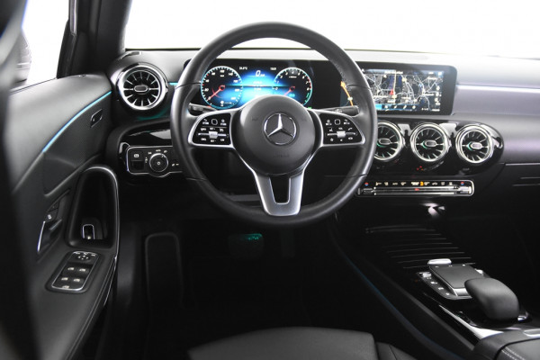 Mercedes-Benz A-Klasse 250 e *1ste Eigenaar*Leer*Ambiente*Full Dashboard*