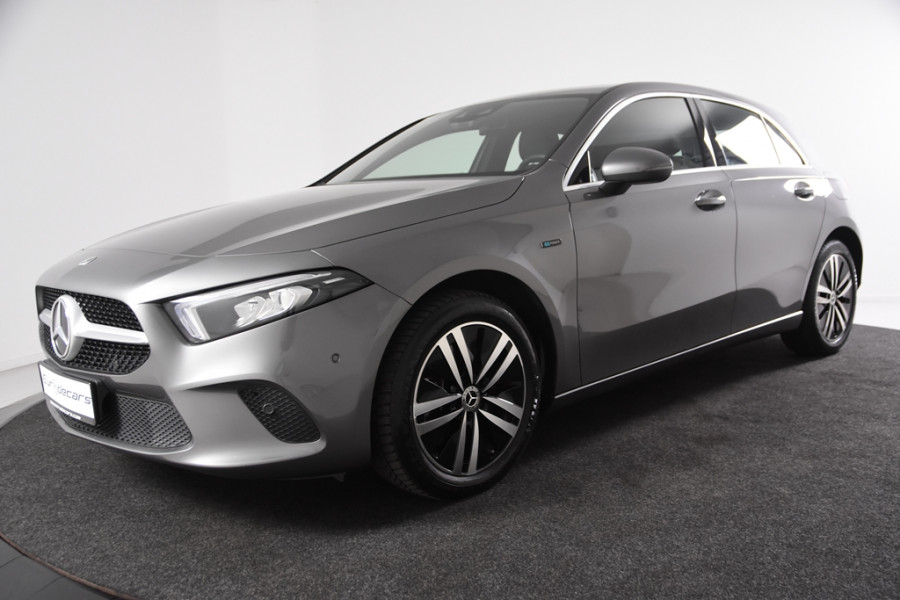 Mercedes-Benz A-Klasse 250 e *1ste Eigenaar*Leer*Ambiente*Full Dashboard*