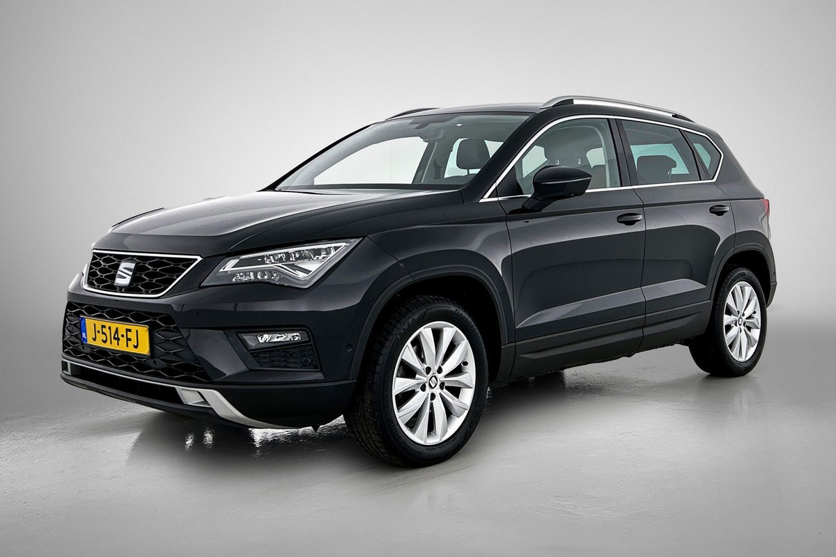 Seat Ateca 1.0 EcoTSI Style Business Intense Sport (CARPLAY, CAMERA, 1e EIGENAAR, ELEKT. ACHTERKLEP, GOED ONDERHOUDEN)