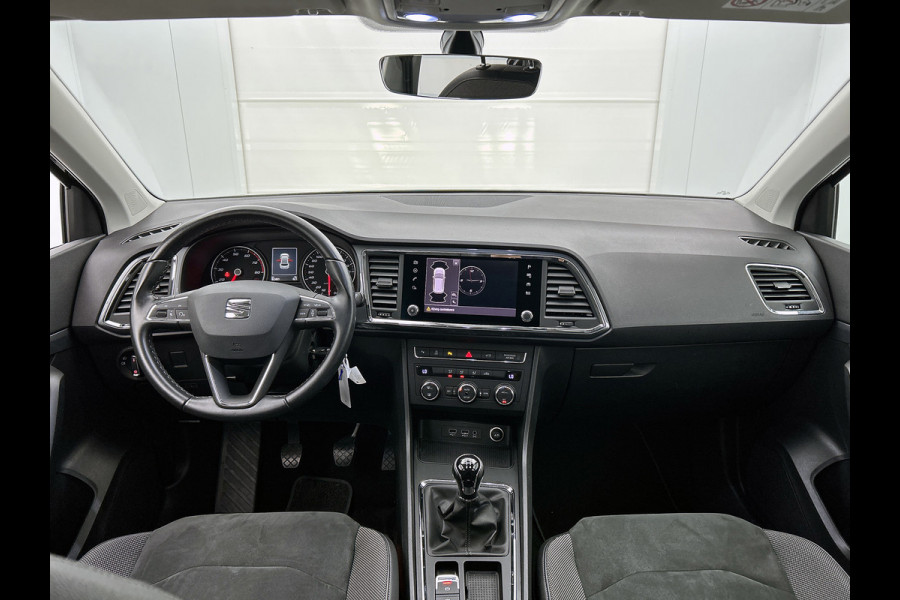 Seat Ateca 1.0 EcoTSI Style Business Intense Sport (CARPLAY, CAMERA, 1e EIGENAAR, ELEKT. ACHTERKLEP, GOED ONDERHOUDEN)