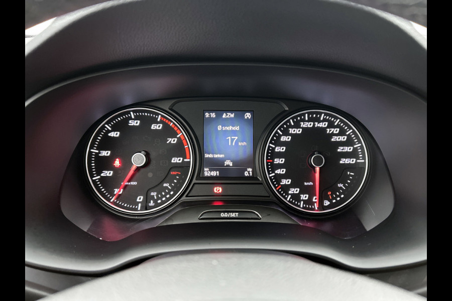 Seat Ateca 1.0 EcoTSI Style Business Intense Sport (CARPLAY, CAMERA, 1e EIGENAAR, ELEKT. ACHTERKLEP, GOED ONDERHOUDEN)