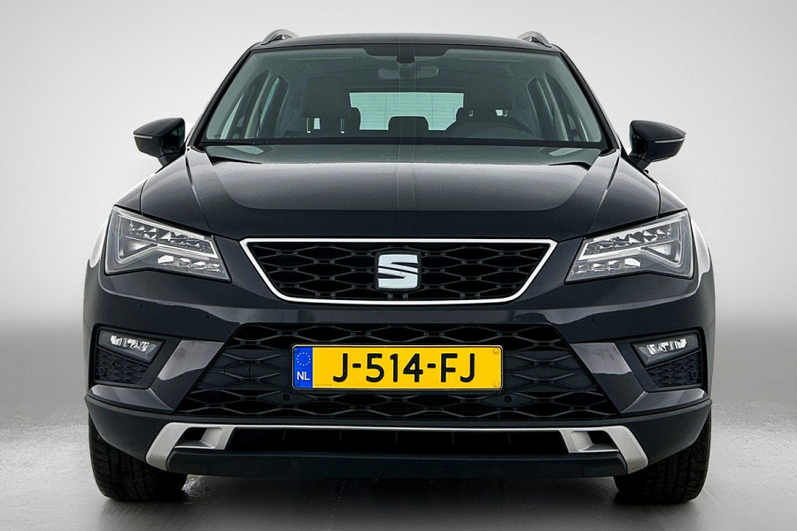 Seat Ateca 1.0 EcoTSI Style Business Intense Sport (CARPLAY, CAMERA, 1e EIGENAAR, ELEKT. ACHTERKLEP, GOED ONDERHOUDEN)