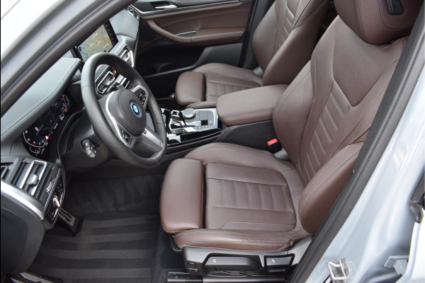 BMW X3 xDrive30e M-Sport Pakket 292 Pk Brooklyn Grau Laser Led Pano Navi Leder HUD Camera 20 Inch