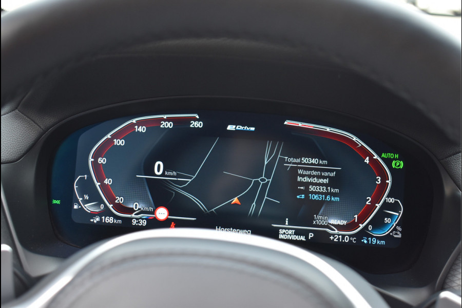 BMW X3 xDrive30e M-Sport Pakket 292 Pk Brooklyn Grau Laser Led Pano Navi Leder HUD Camera 20 Inch