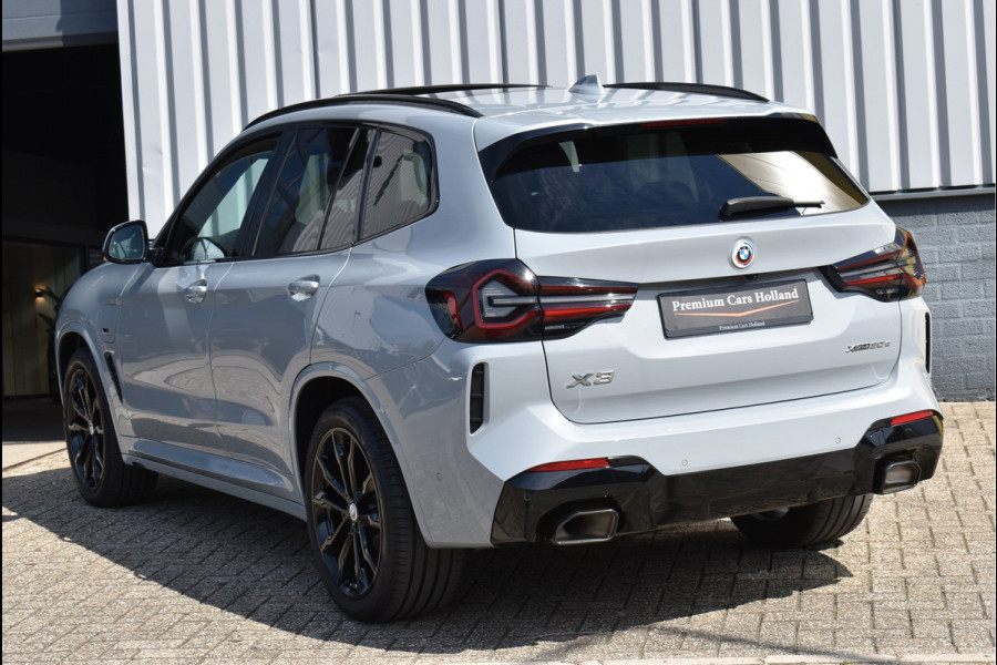 BMW X3 xDrive30e M-Sport Pakket 292 Pk Brooklyn Grau Laser Led Pano Navi Leder HUD Camera 20 Inch