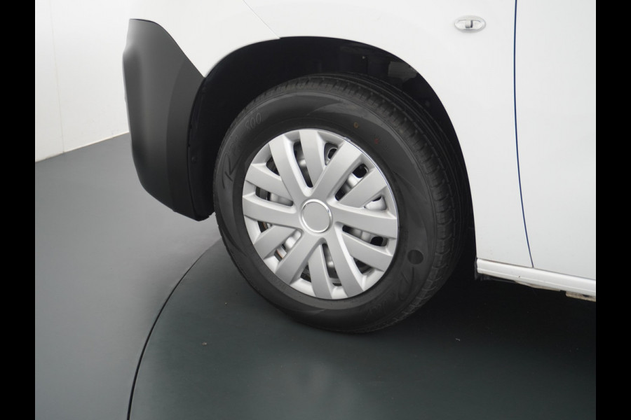 Peugeot Partner 1.2 PureTech Premium, Benzine, Org NED! Airco, Cruise Control, Navigatie