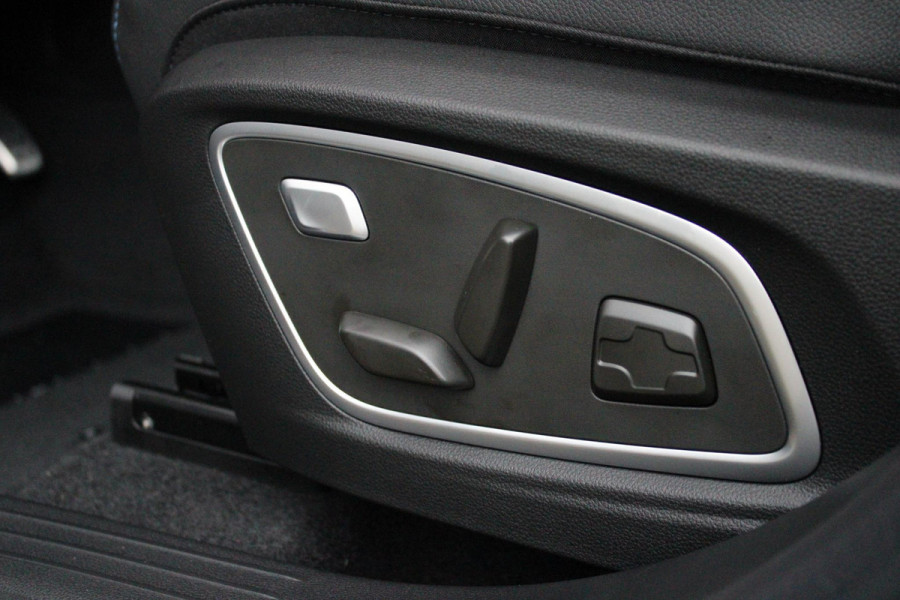 Renault Austral E-TECH FULL HYBRID 200PK ICONIC ESPIRIT ALPINE | | ELEKTRISCH BEDIENBARE VOORSTOELEN | PREMIUM HARMAN/KARDON AUDIO | MATRIX LED KOPLAMPEN | PARKEERSENSOREN VOOR + ACHTER | ELEKTRISCHE BEDIENBARE KOFFERKLEP | DODEHOEKDETECTIE | PANORAMADAK | KEYLESS ENTRY | SFEERVERLICHTING | DRAADLOOS APPLE CARPLAY/ANDROID AUTO | STOEL/STUUR/VOORRUIT VERWARMING | DIGITAAL INSTRUMENTARIUM | NIEUWE AUTO! |