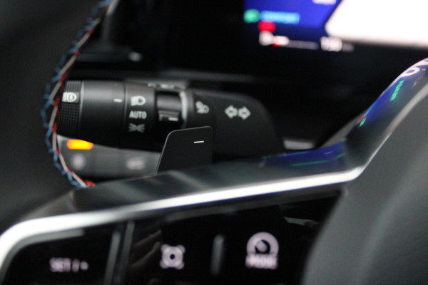 Renault Austral E-TECH FULL HYBRID 200PK ICONIC ESPIRIT ALPINE | | ELEKTRISCH BEDIENBARE VOORSTOELEN | PREMIUM HARMAN/KARDON AUDIO | MATRIX LED KOPLAMPEN | PARKEERSENSOREN VOOR + ACHTER | ELEKTRISCHE BEDIENBARE KOFFERKLEP | DODEHOEKDETECTIE | PANORAMADAK | KEYLESS ENTRY | SFEERVERLICHTING | DRAADLOOS APPLE CARPLAY/ANDROID AUTO | STOEL/STUUR/VOORRUIT VERWARMING | DIGITAAL INSTRUMENTARIUM | NIEUWE AUTO! |