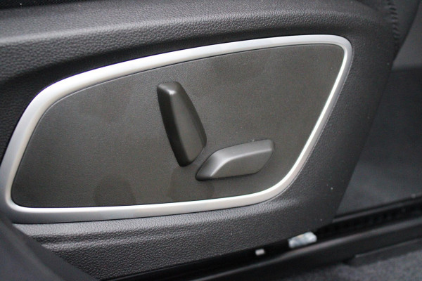 Renault Austral E-TECH FULL HYBRID 200PK ICONIC ESPIRIT ALPINE | | ELEKTRISCH BEDIENBARE VOORSTOELEN | PREMIUM HARMAN/KARDON AUDIO | MATRIX LED KOPLAMPEN | PARKEERSENSOREN VOOR + ACHTER | ELEKTRISCHE BEDIENBARE KOFFERKLEP | DODEHOEKDETECTIE | PANORAMADAK | KEYLESS ENTRY | SFEERVERLICHTING | DRAADLOOS APPLE CARPLAY/ANDROID AUTO | STOEL/STUUR/VOORRUIT VERWARMING | DIGITAAL INSTRUMENTARIUM | NIEUWE AUTO! |