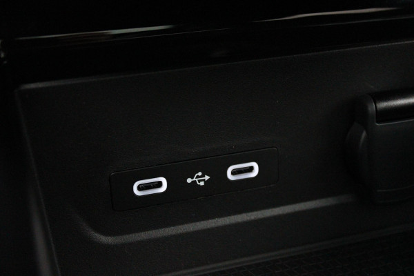 Renault Austral E-TECH FULL HYBRID 200PK ICONIC ESPIRIT ALPINE | | ELEKTRISCH BEDIENBARE VOORSTOELEN | PREMIUM HARMAN/KARDON AUDIO | MATRIX LED KOPLAMPEN | PARKEERSENSOREN VOOR + ACHTER | ELEKTRISCHE BEDIENBARE KOFFERKLEP | DODEHOEKDETECTIE | PANORAMADAK | KEYLESS ENTRY | SFEERVERLICHTING | DRAADLOOS APPLE CARPLAY/ANDROID AUTO | STOEL/STUUR/VOORRUIT VERWARMING | DIGITAAL INSTRUMENTARIUM | NIEUWE AUTO! |