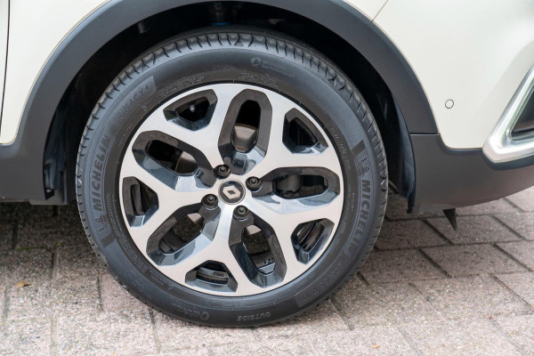 Renault Captur 0.9 TCe Intens | Prijs rijklaar incl. 12 mnd garantie | Navi Airco Camera Pdc Lmv