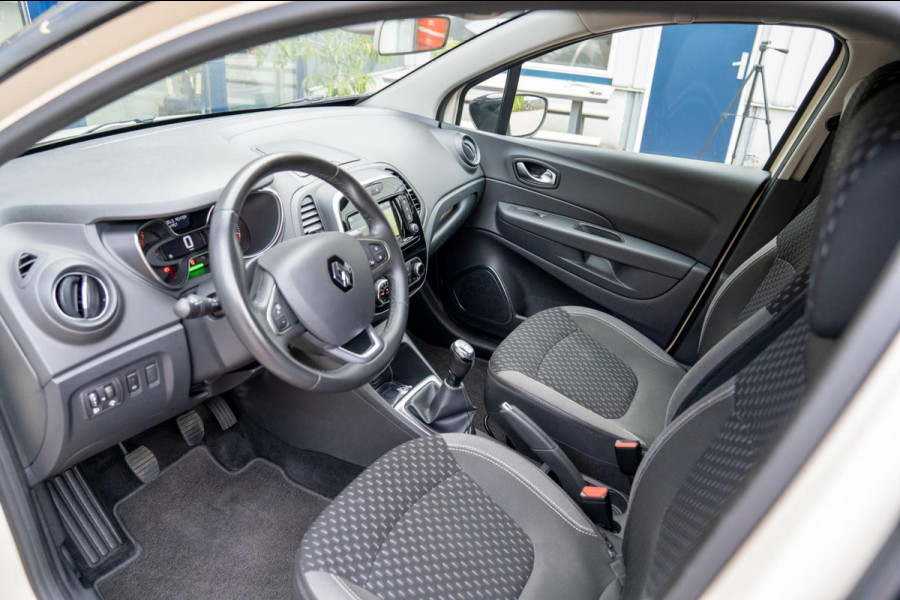 Renault Captur 0.9 TCe Intens | Prijs rijklaar incl. 12 mnd garantie | Navi Airco Camera Pdc Lmv
