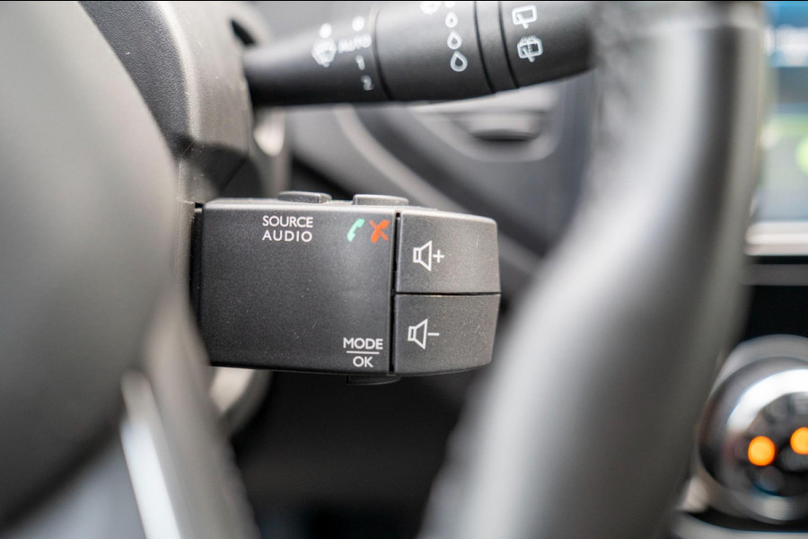 Renault Captur 0.9 TCe Intens | Prijs rijklaar incl. 12 mnd garantie | Navi Airco Camera Pdc Lmv