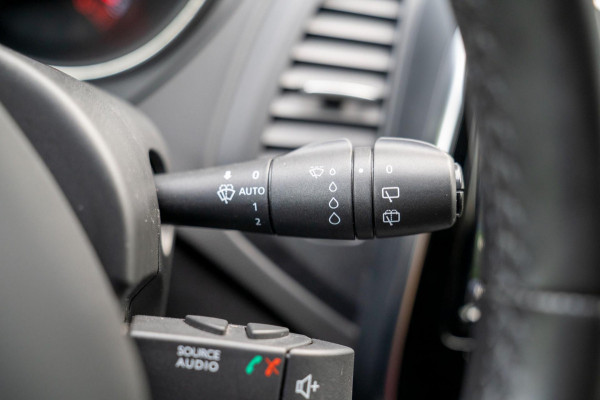 Renault Captur 0.9 TCe Intens | Prijs rijklaar incl. 12 mnd garantie | Navi Airco Camera Pdc Lmv