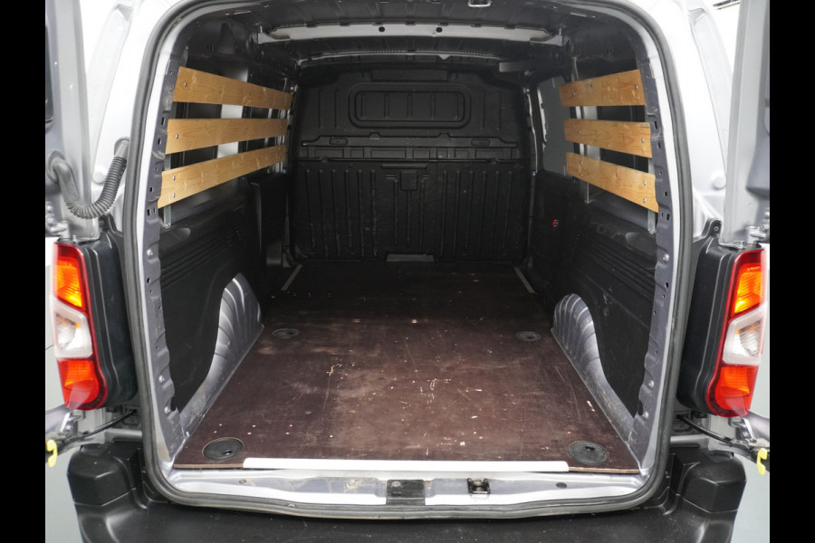 Opel Combo 1.5D L2H1 Navi Apple Carplay Android ECC PDC Cruise MultiMedia-nb Schuifdeur-R. Tussenschot Airco Connect DAB+Elektr.spiegels+Ve Wegklapbare-kussen-bijrijder Orig.NLse Auto ! EURO 6